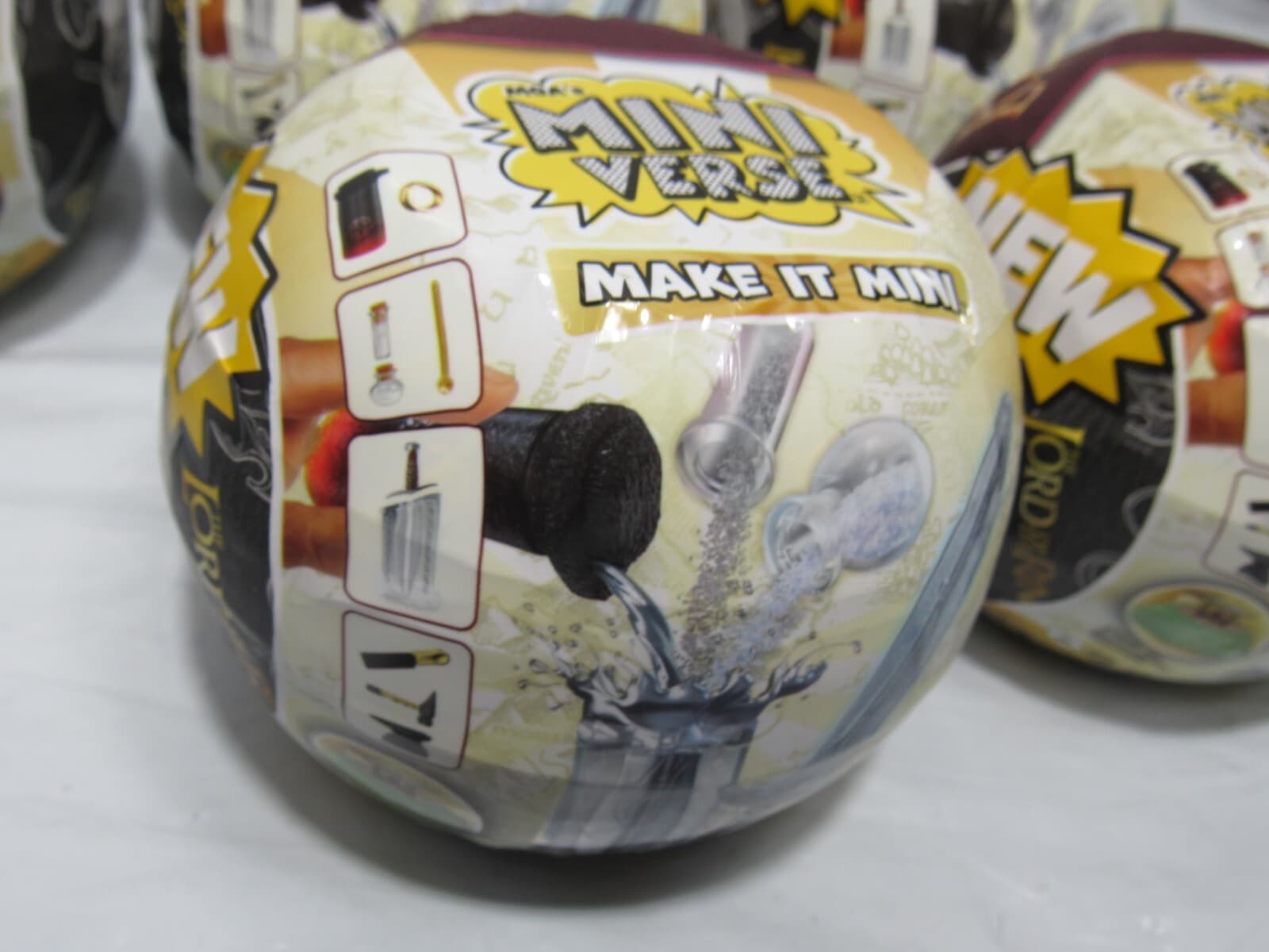 10 Miniverse Make It Mini Lord Of The Rings Ball Mini Verse MGA NEW (M62M) - Thumbnail 6