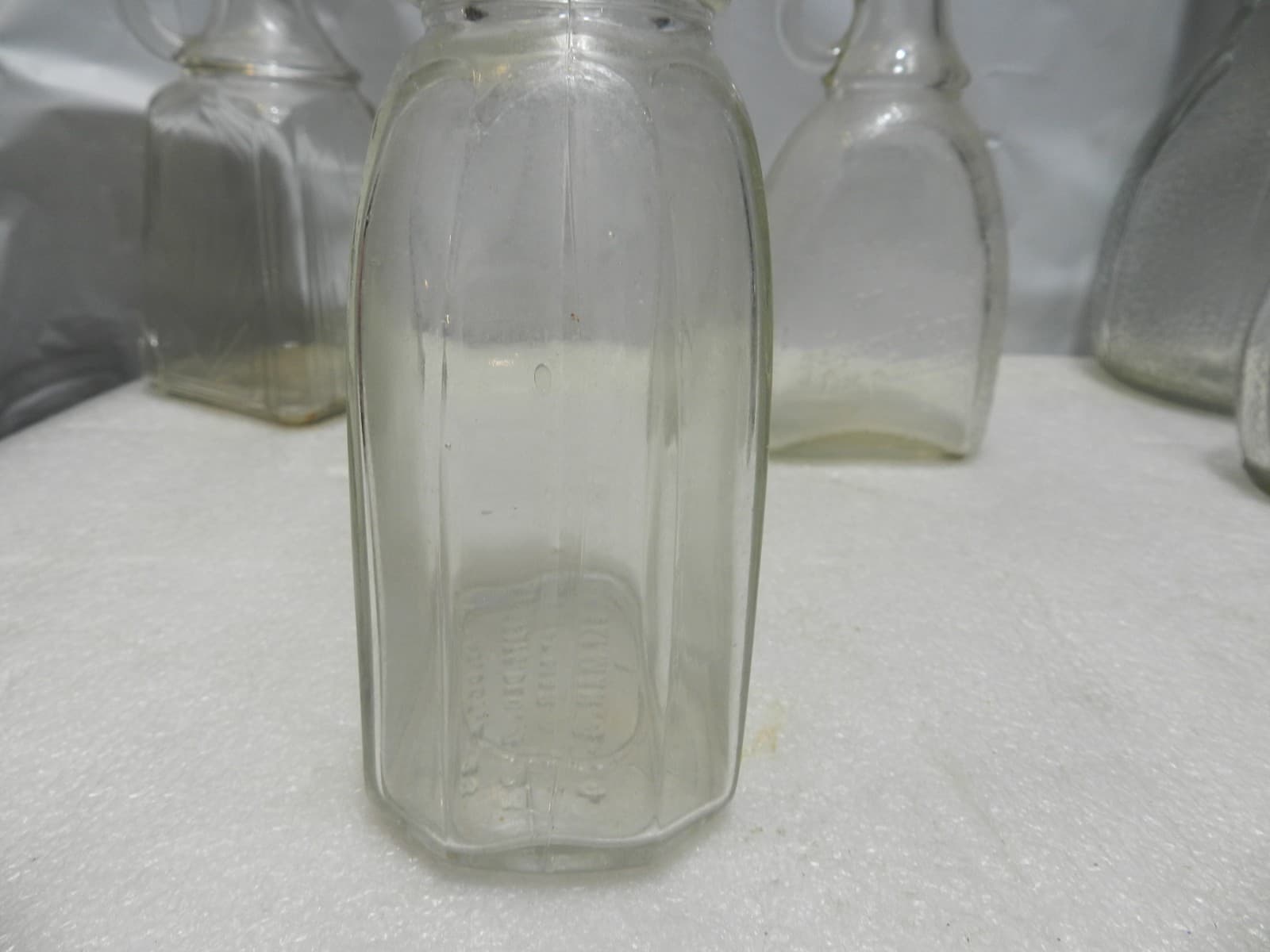 3 WHITE HOUSE VINEGAR Embossed Bottle Crackle Clear Glass Design C62J - Thumbnail 8