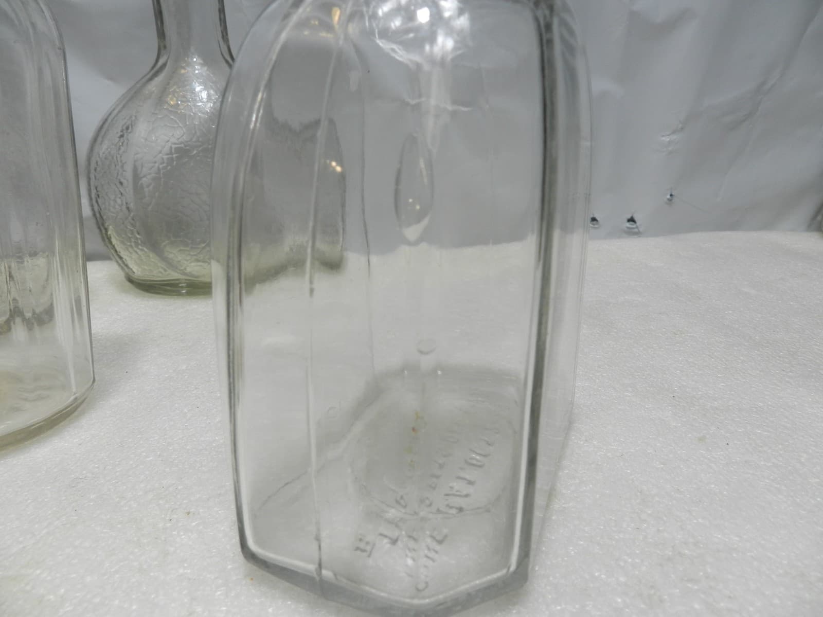 4 WHITE HOUSE VINEGAR Embossed Bottle Crackle Clear Glass Design C63J - Thumbnail 10