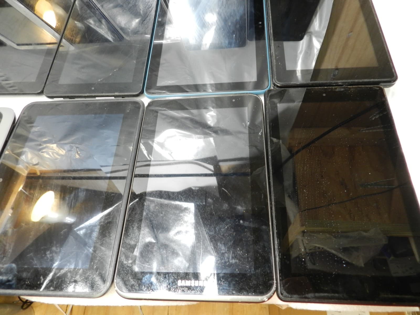 18 Tablets Assorted 8” nook Samsung Amazon RCA Hisense (E88J) - Thumbnail 10