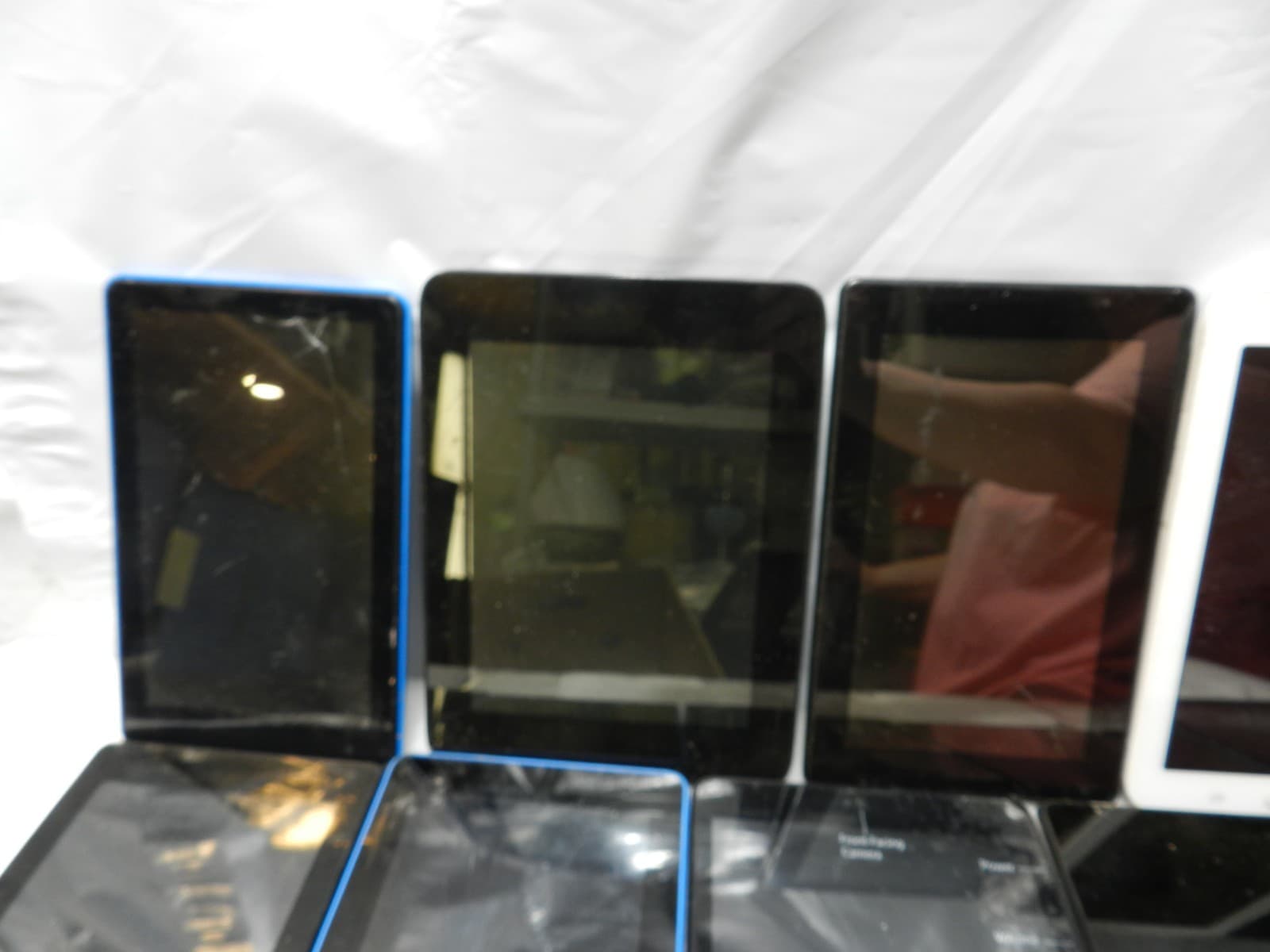 10 Tablets Assorted 8” RCA Samsung Onn Amazon Nexus Emerson (E87J) - Thumbnail 2