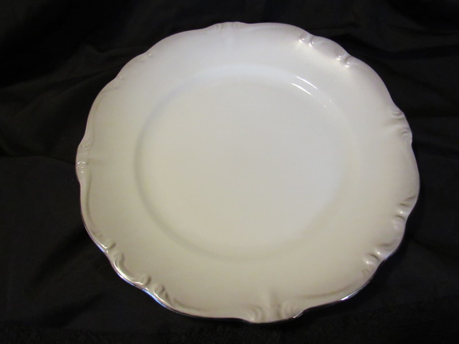 (4) 10" Dinner Plate Platinum Baroque J HAVILAND White Gray w Silver Trim G2J - Thumbnail 5