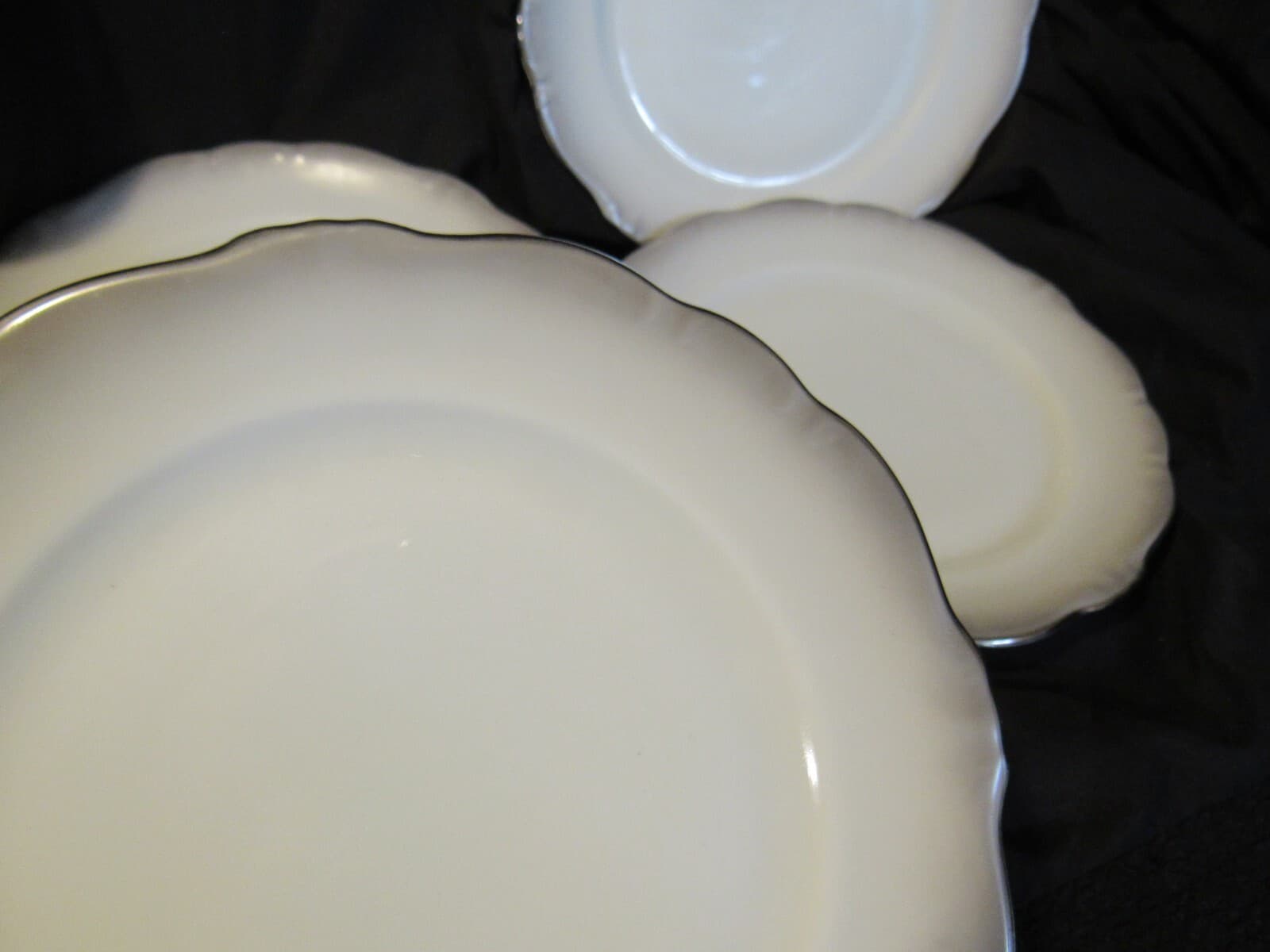 (4) Bread Butter Plate Platinum Baroque J HAVILAND White Gray w Silver Trim G4J - Thumbnail 2