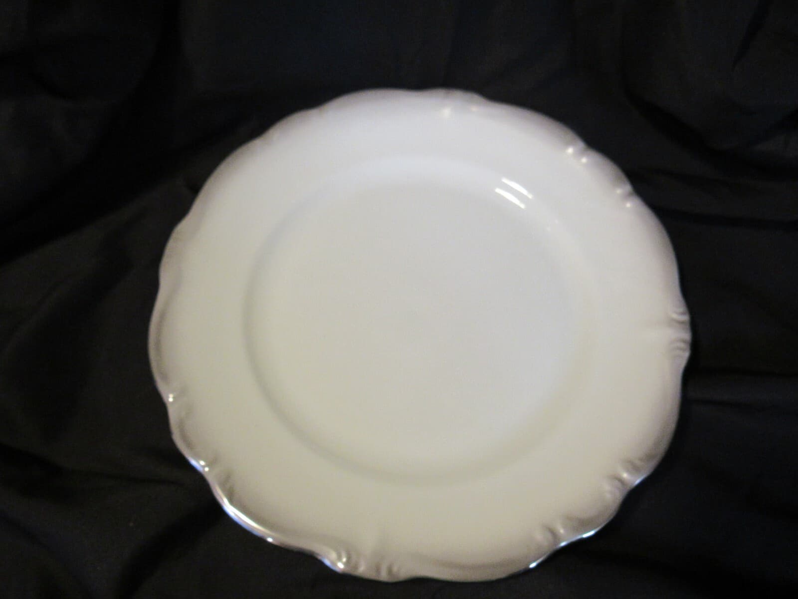 (4) 10" Dinner Plate Platinum Baroque J HAVILAND White Gray w Silver Trim G2J - Thumbnail 2