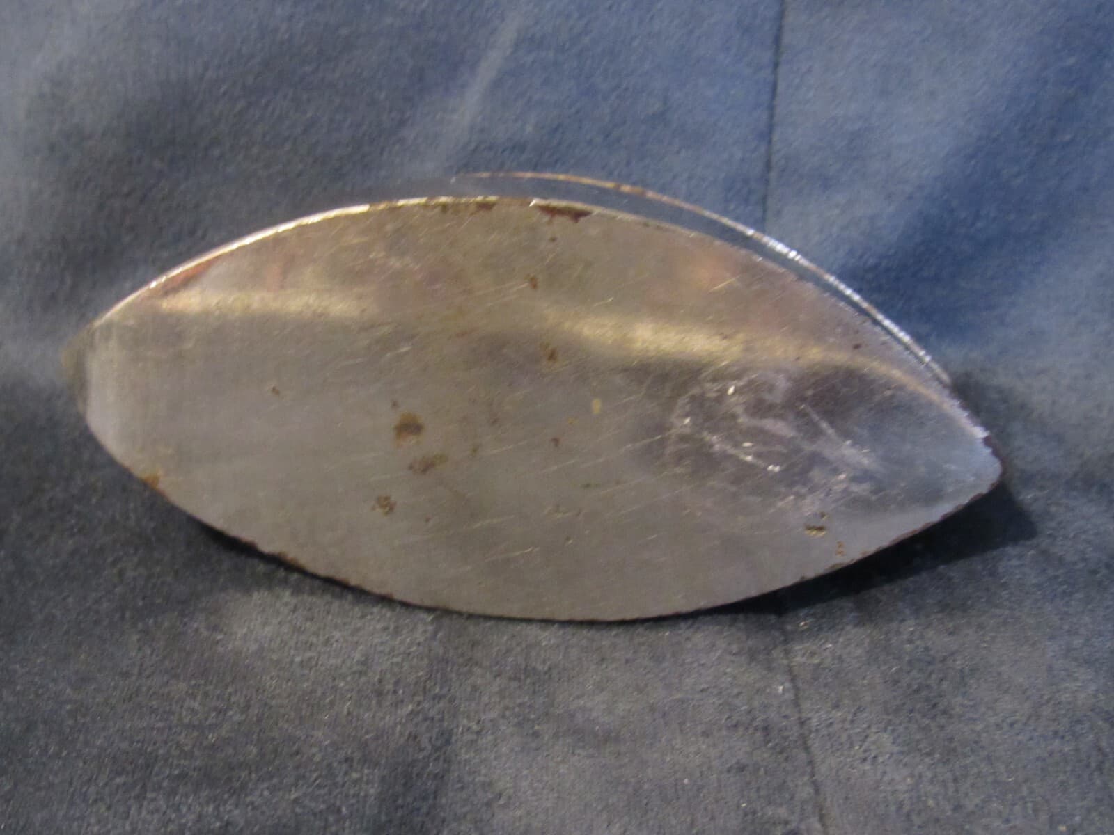 Vintage Antique 4" Cast-Iron Sad Flat-Iron Primitive/Doorstop No Handle A52S - Thumbnail 3
