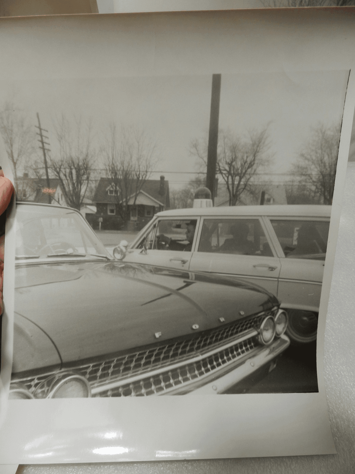 1960s Police Car B/W Patrol Sedan Louisville KY Police Dept. Stakeout Photos C72 - Thumbnail 4