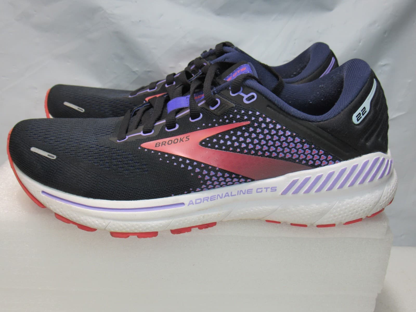 Brooks Women’s Adrenaline 22 Black/Pink Athletic Running Shoes Sz 9.5 US J24K - Thumbnail 2