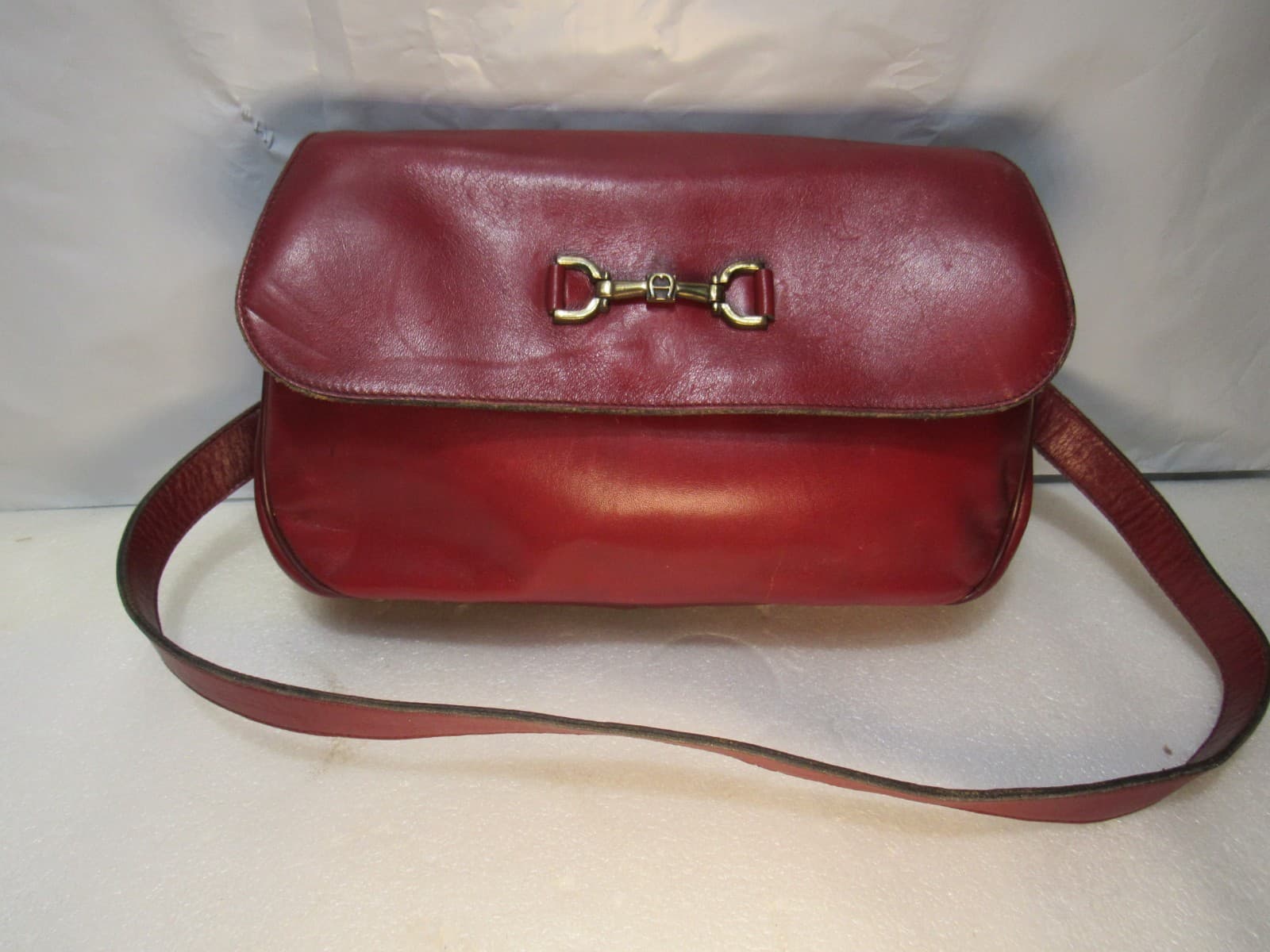 Vintage Etienne Aigner Leather Shoulder Bag Flap Handbag Studded Back (W58J) - Thumbnail 2