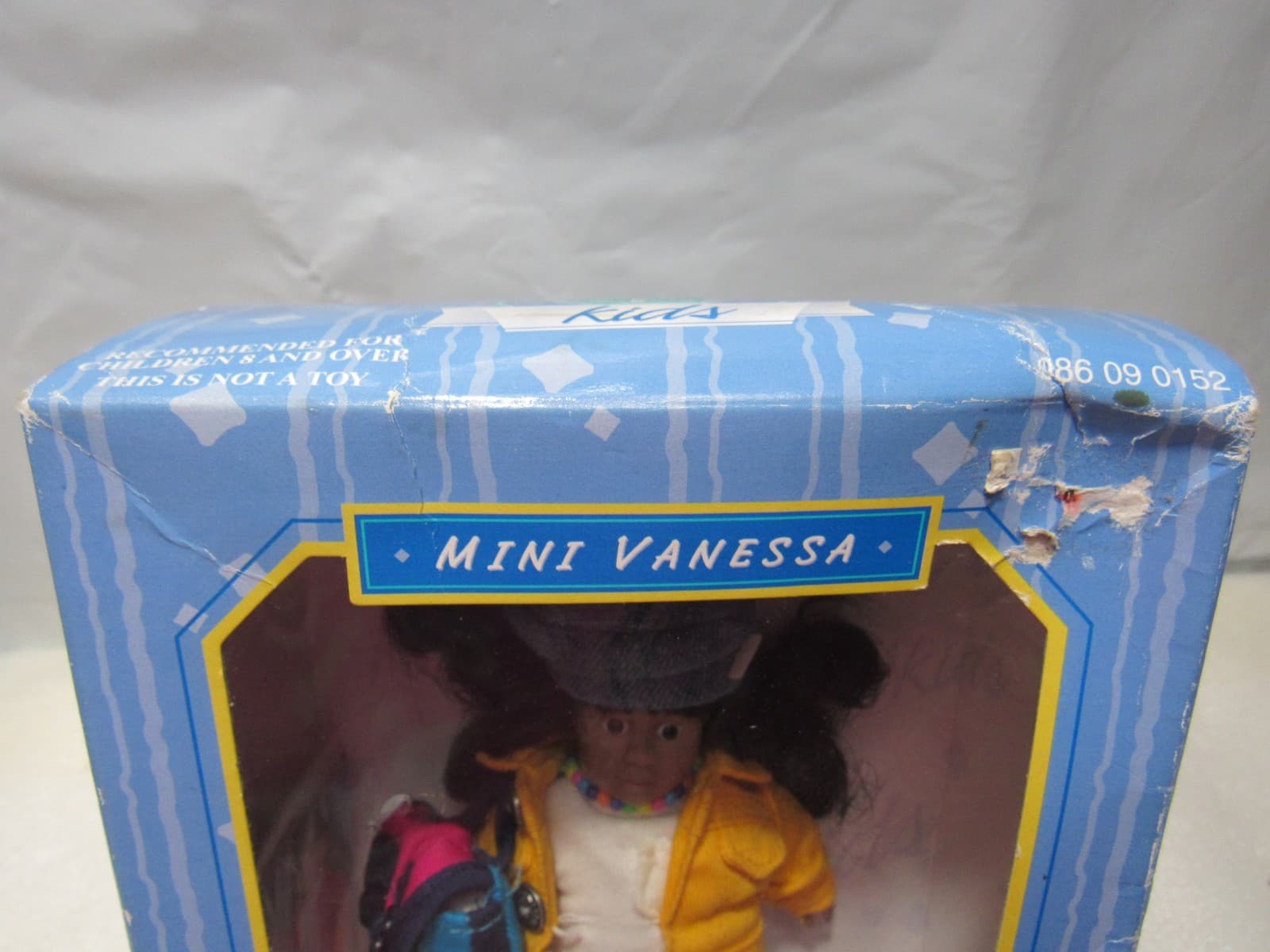Vintage Collector's Lane Kids Mini Vanessa 6.5" Vinyl Doll Unopened (W60J) - Thumbnail 3