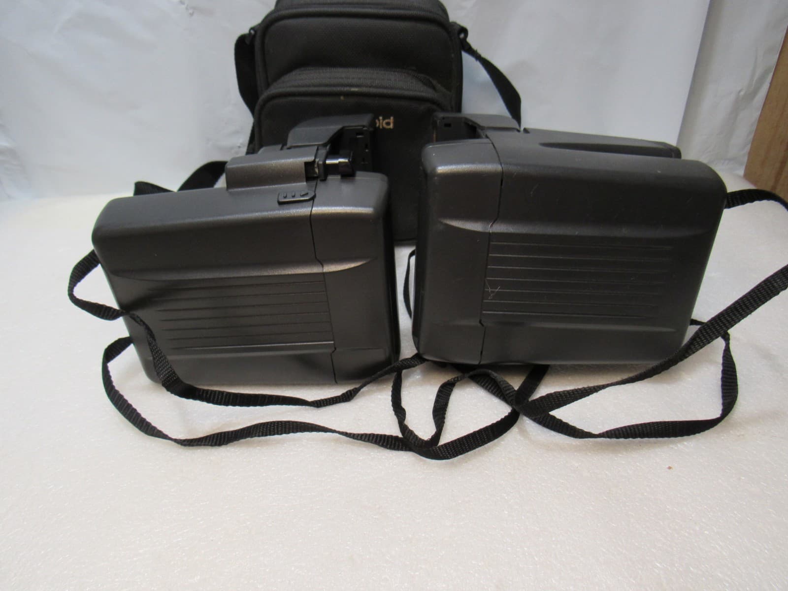 3 Polaroid OneStep Closeup / Land Instant Film Camera W/ Case (W62J) - Thumbnail 12