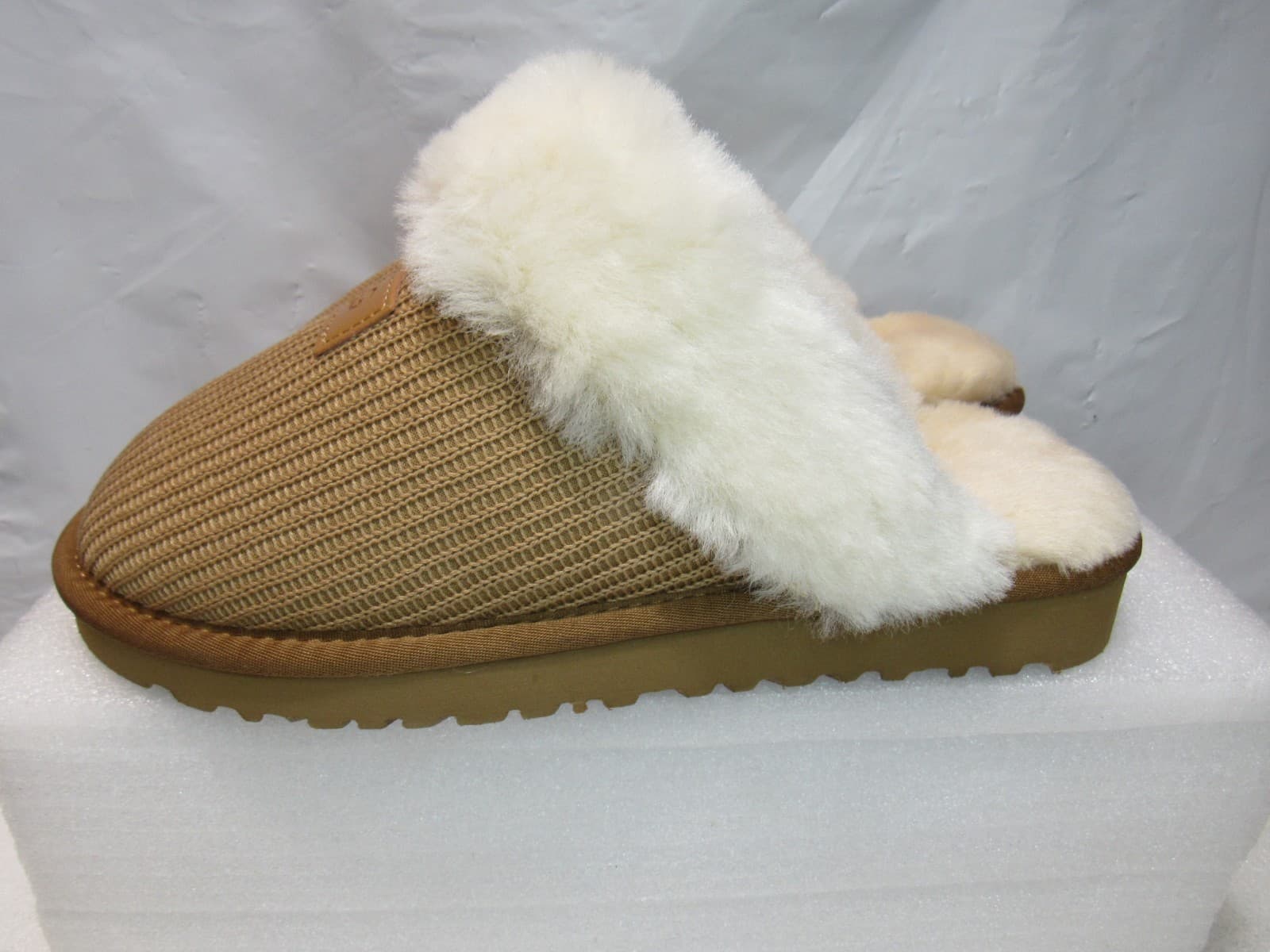 UGG Corduroy Knit Wool Blend Slipper - chestnut Sz 7 US (J35K) - Thumbnail 3
