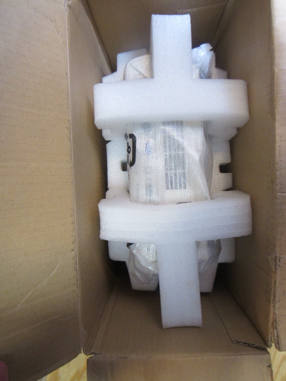 Mitsubishi Keystone 2500 Lumens DLP 1024x768 Projector (L30J) - Thumbnail 7