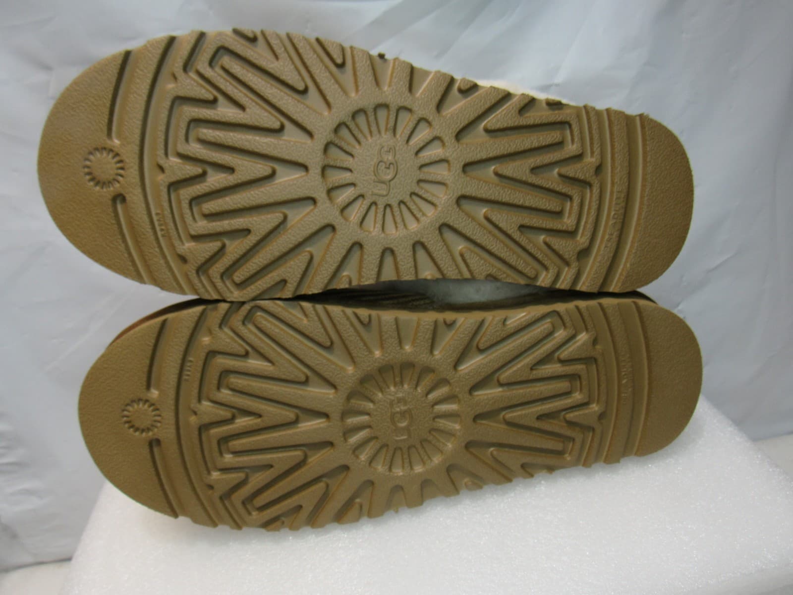 UGG Corduroy Knit Wool Blend Slipper - chestnut Sz 7 US (J35K) - Thumbnail 6