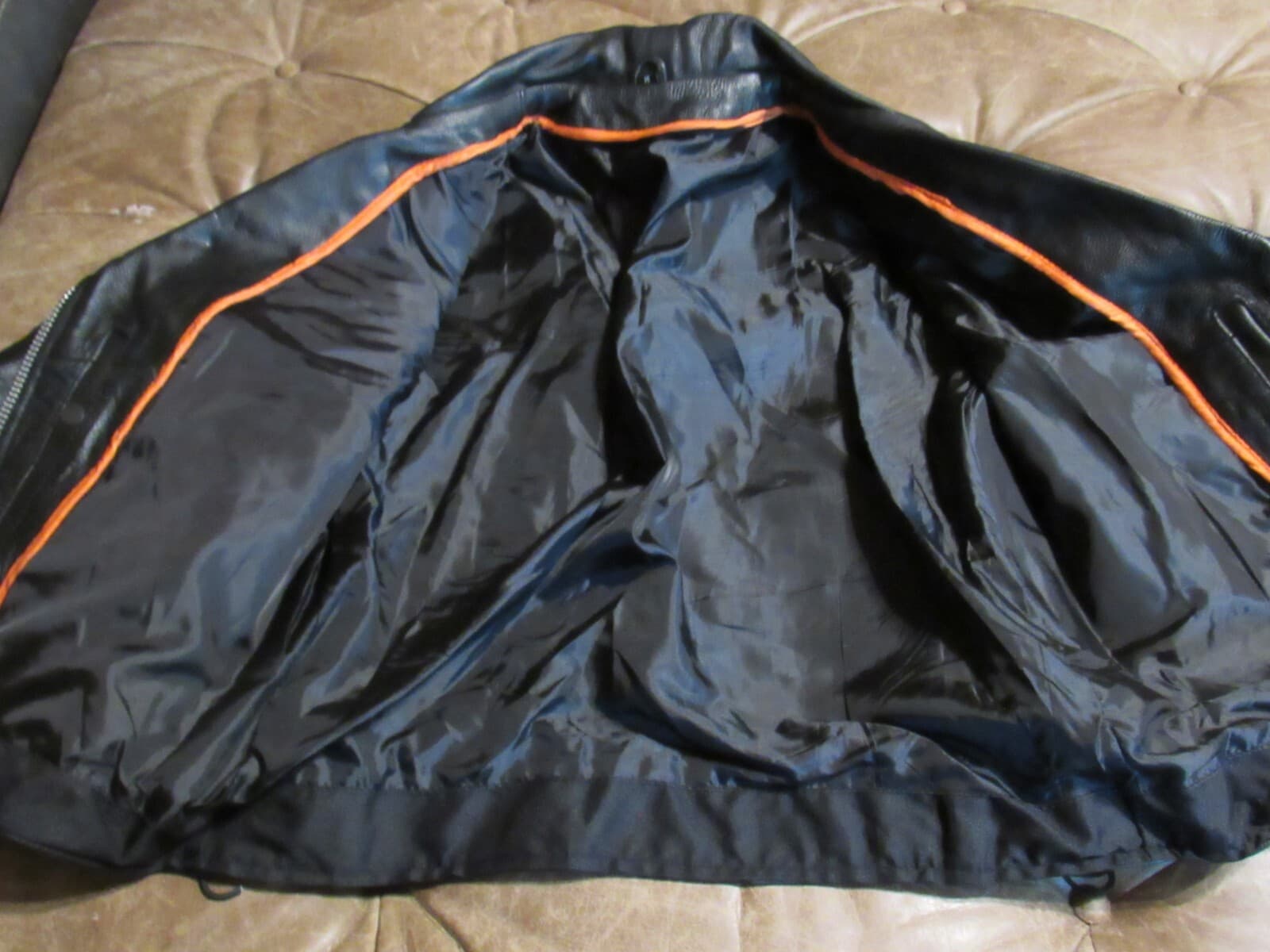 Milwaukee Biker Motorcycle Women's Black Leather Jacket W/ Belt Medium (B16M) - Thumbnail 6