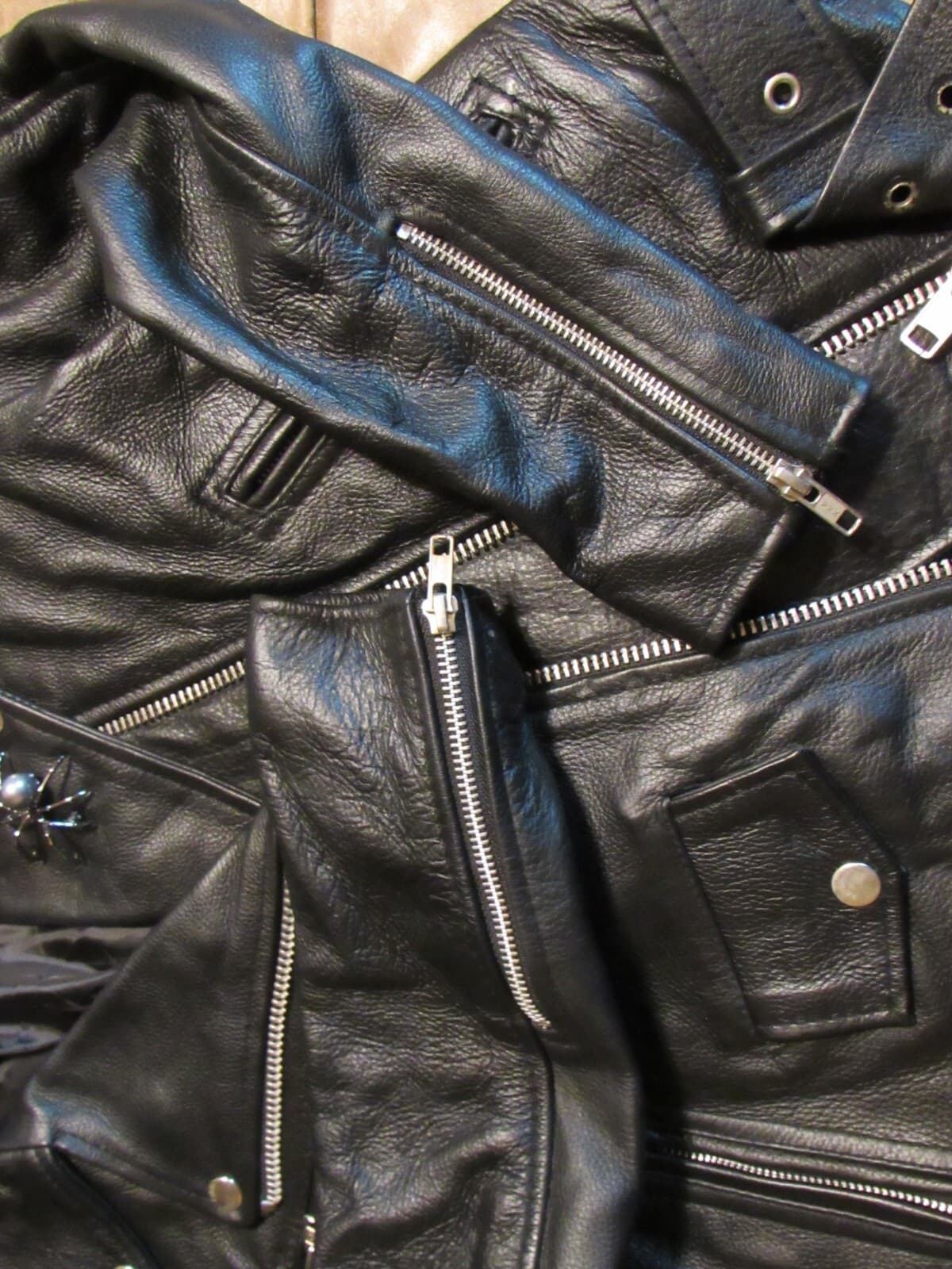 Milwaukee Biker Motorcycle Women's Black Leather Jacket W/ Belt Medium (B16M) - Thumbnail 5
