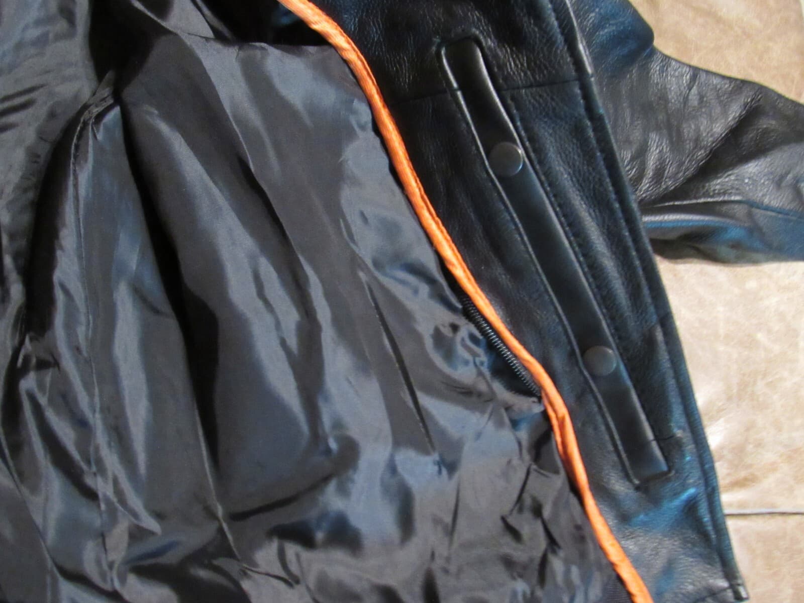Milwaukee Biker Motorcycle Women's Black Leather Jacket W/ Belt Medium (B16M) - Thumbnail 8