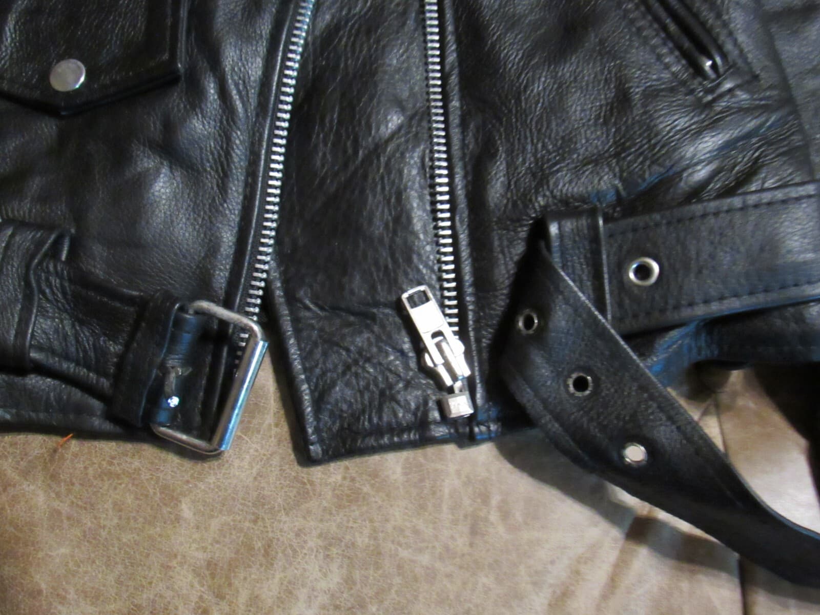 Milwaukee Biker Motorcycle Women's Black Leather Jacket W/ Belt Medium (B16M) - Thumbnail 2