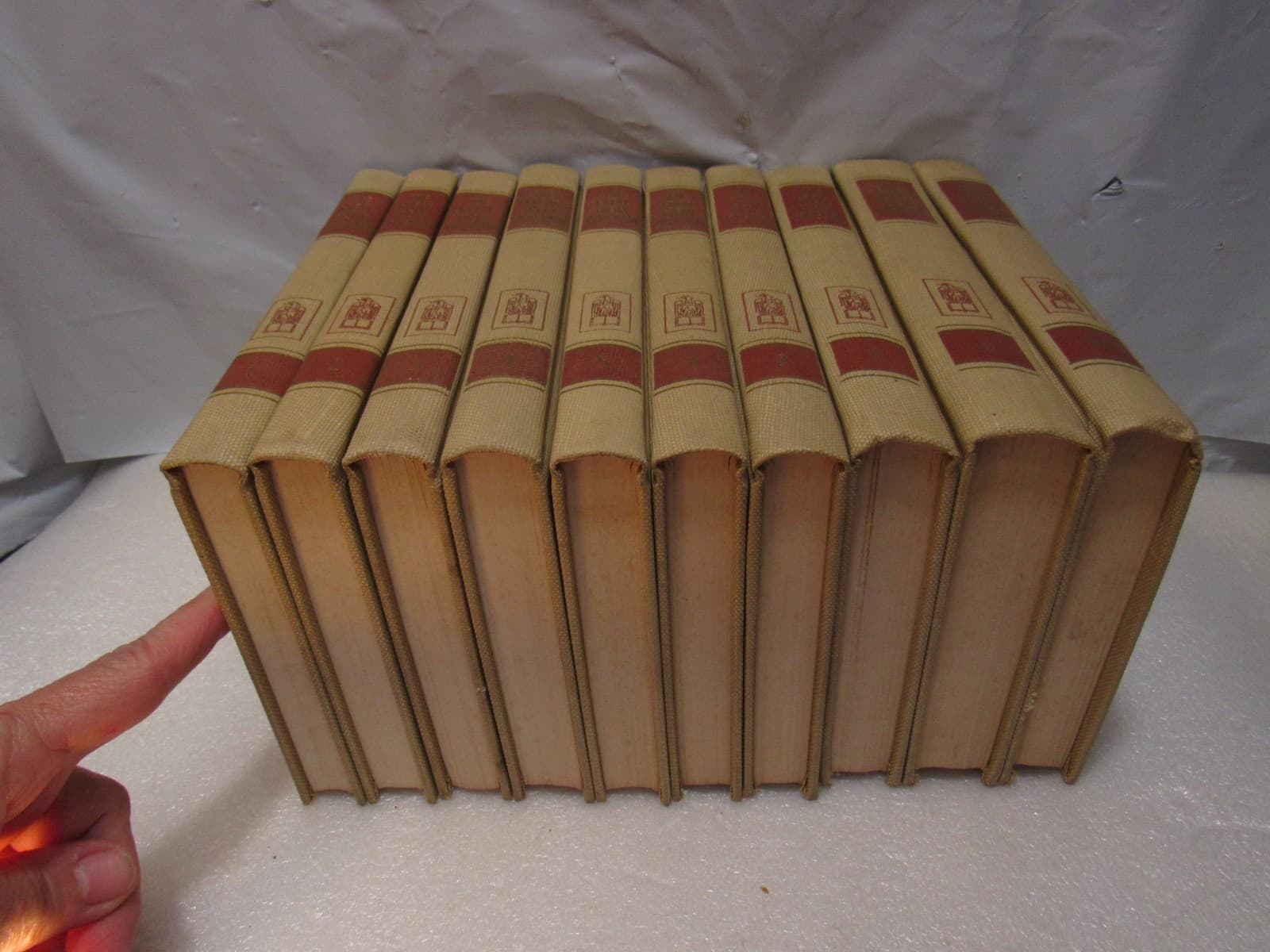 A General Intro to the Great Books and to a Liberal Education 10 vols. (V58K) - Thumbnail 9