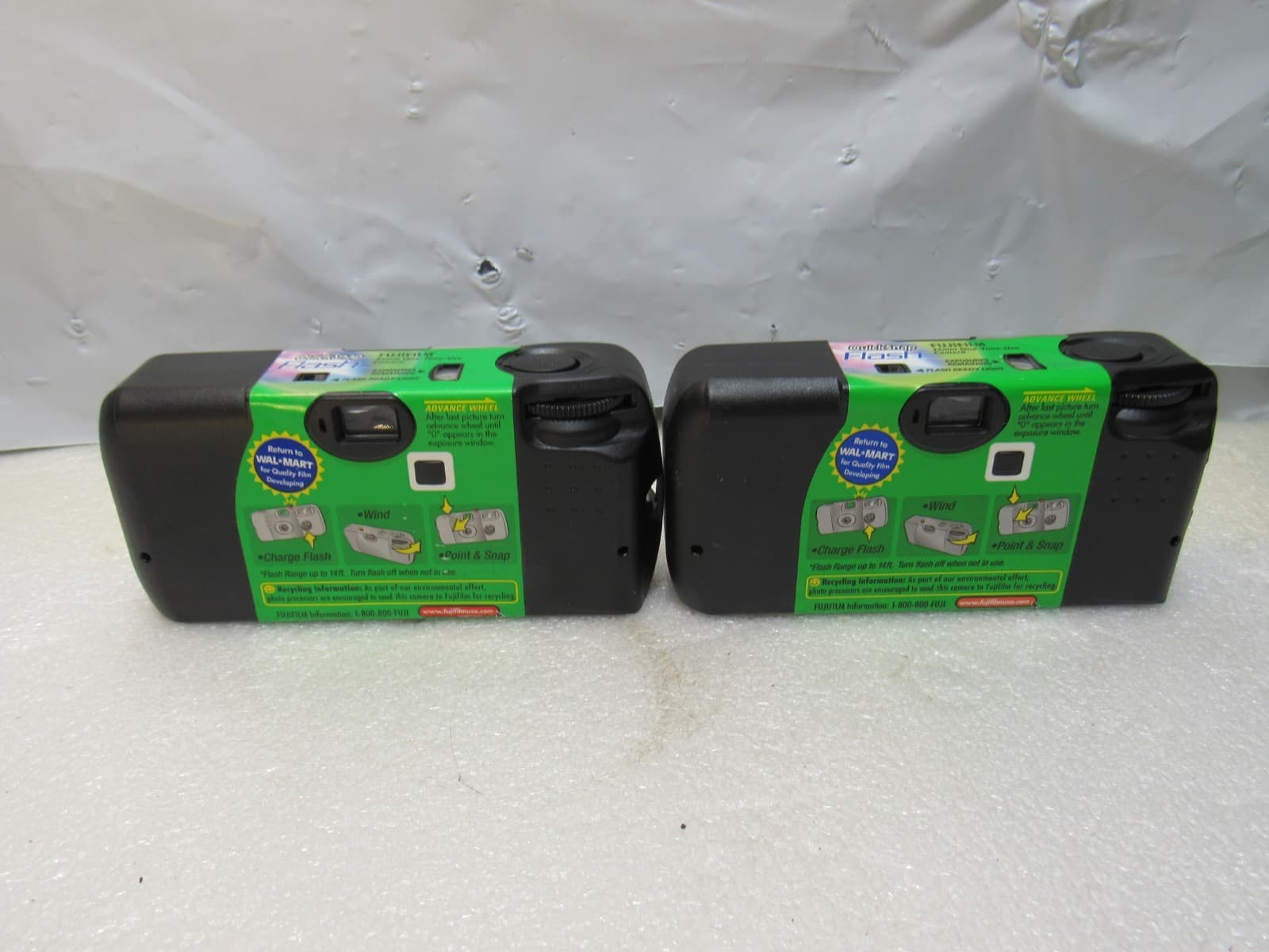2 Vintage FUJIFILM QuickSnap Flash Camera 54 Exposure New Exp 2015 2016 (V56M) - Thumbnail 4