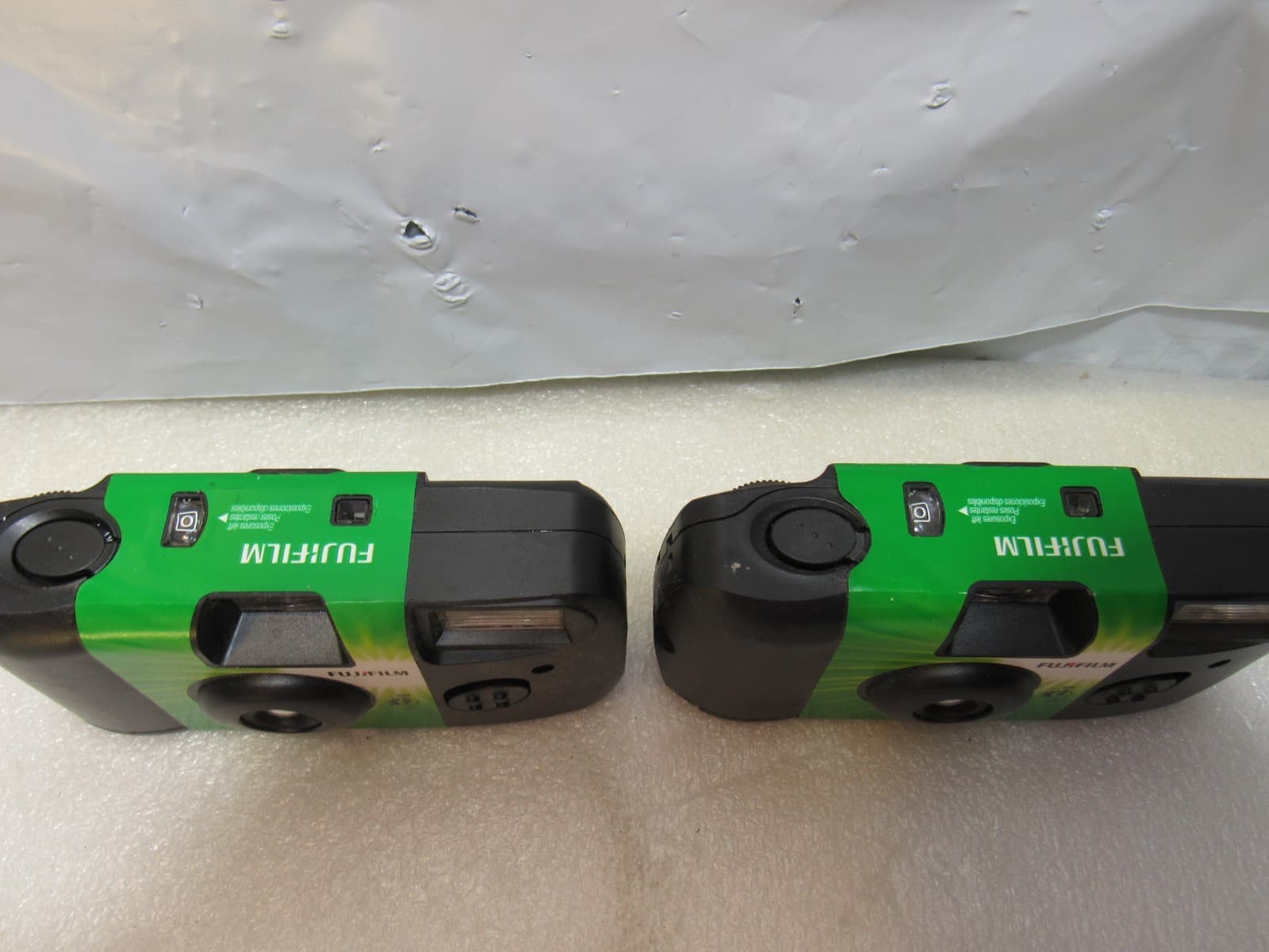 2 Vintage FUJIFILM QuickSnap Flash Camera 54 Exposure New Exp 2015 2017 (V55M) - Thumbnail 2