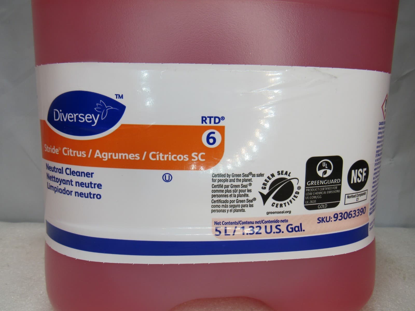 DIVERSEY DVO93063390 Neutral Cleaner, Stride Citrus, 1.32 Gallon, Orange G32K - Thumbnail 2