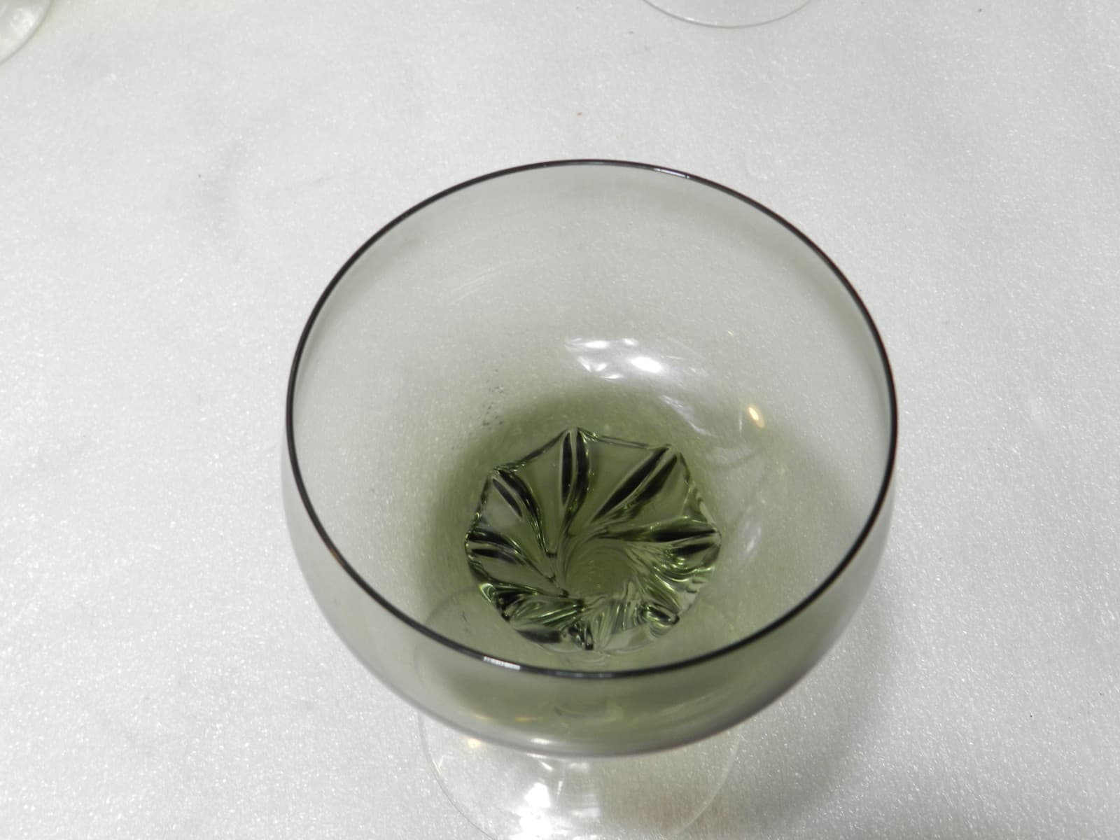 4 Vintage Coronation Smoke Champagne 5" Tall Cordial Glasses by Sasaki B29K - Thumbnail 6
