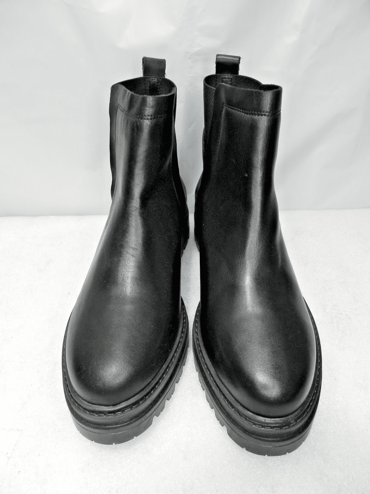 Steve Madden Black Chelsea Chunky Heel Ankle Boots Pull On Leather US SZ 7 (L5K - Thumbnail 4