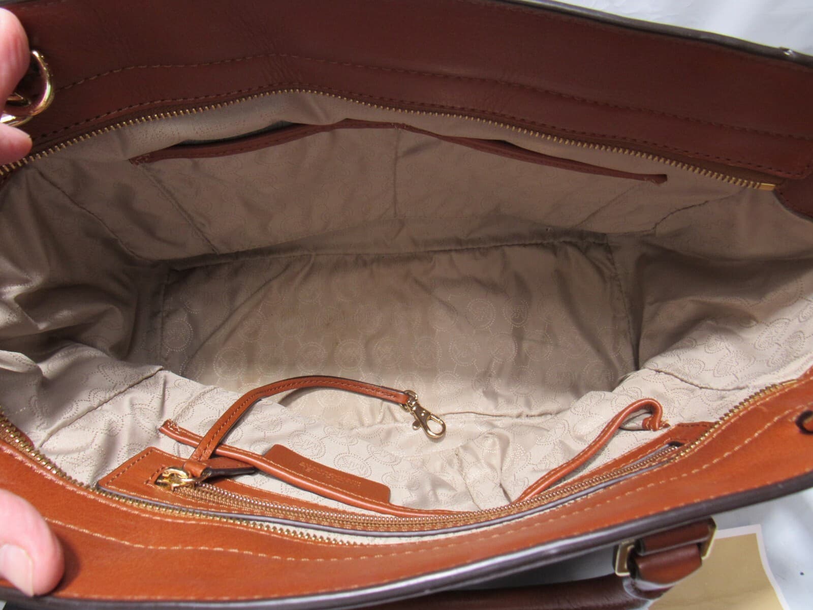 Michael Kors Large Selma Signature Logo Satchel Handbag Brown (P29M) - Thumbnail 6