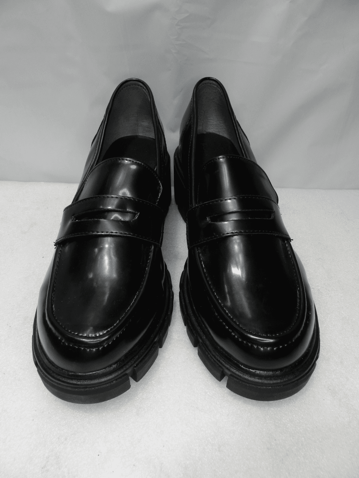 Me Too Platform Penny Loafers Sage 10 M Black Patent Slip On (L6K) - Thumbnail 3