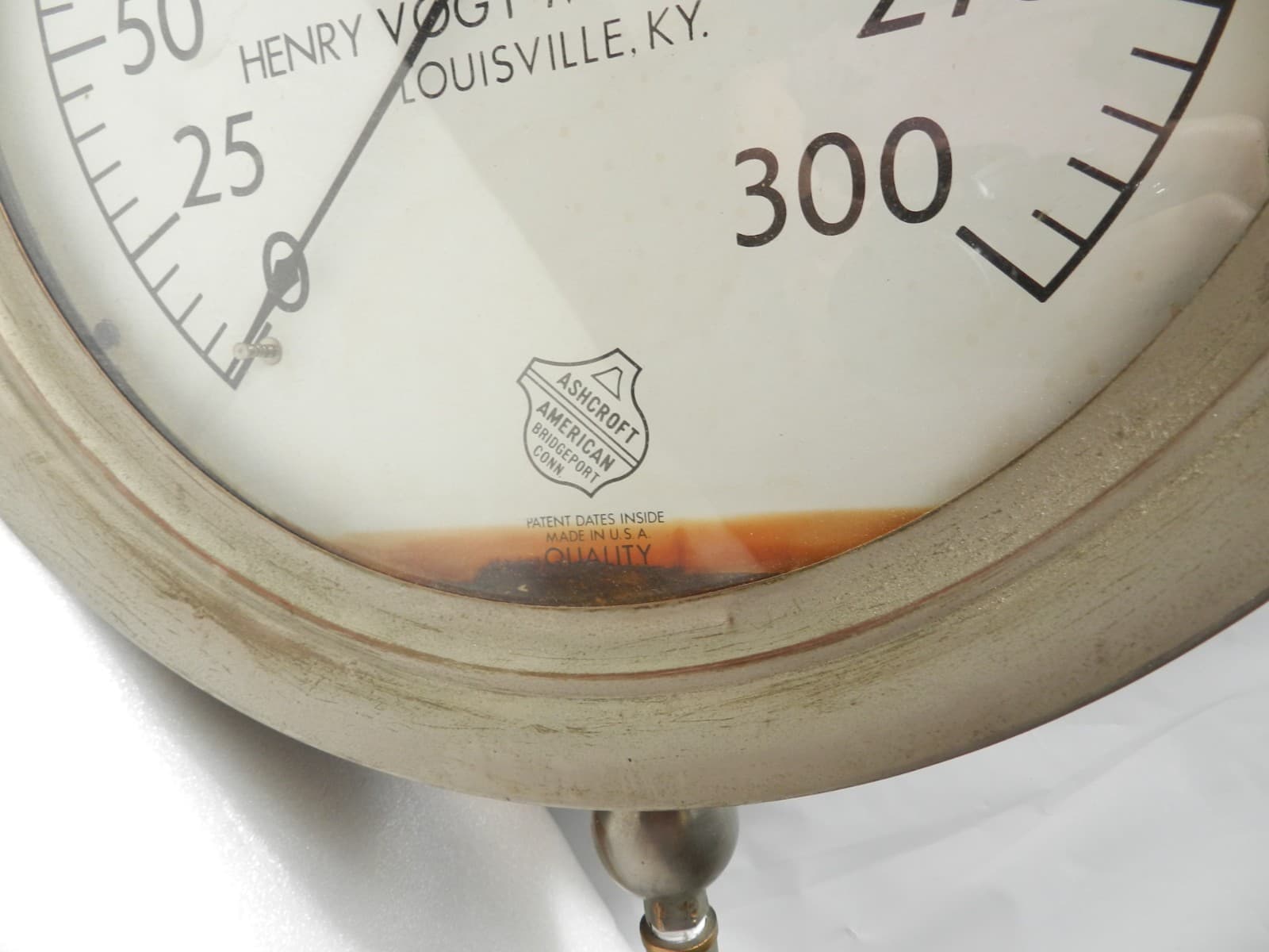 Huge 14 1/4" Antique Henry Vogt 300 PSI Steam Gauge Steampunk Cast Iron (F2JJ) - Thumbnail 6