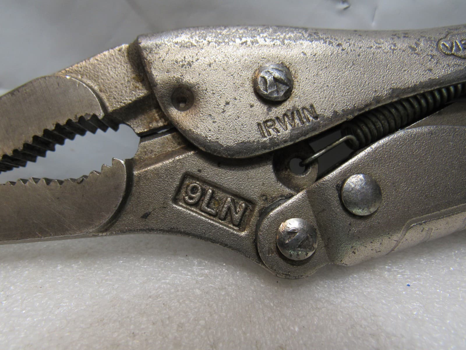 Irwin Vise Grip 9LN Long Nose Jaws Locking Pliers (J46K) - Thumbnail 2