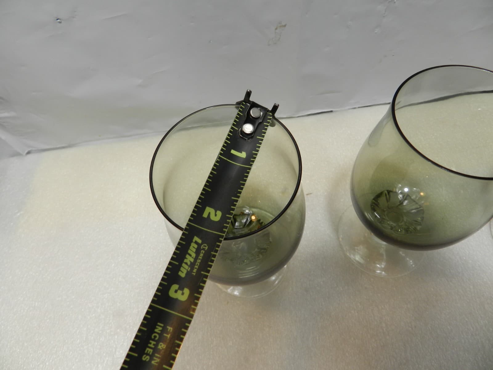 4 Sasaki Smoke Black/Gray Coronation Stim 4 3/4" Tall Wine Glasses B32K - Thumbnail 3
