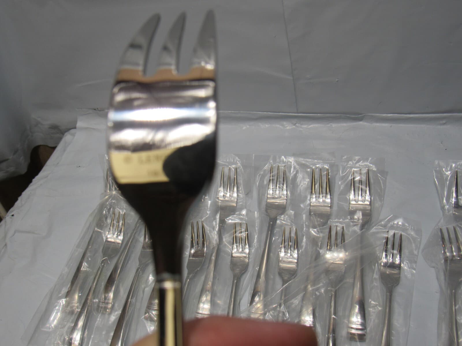24 LENOX 18/10 Stainless URBANE 6 1/4" and 5 1/4" Cocktail / Dessert Forks (P30 - Thumbnail 4