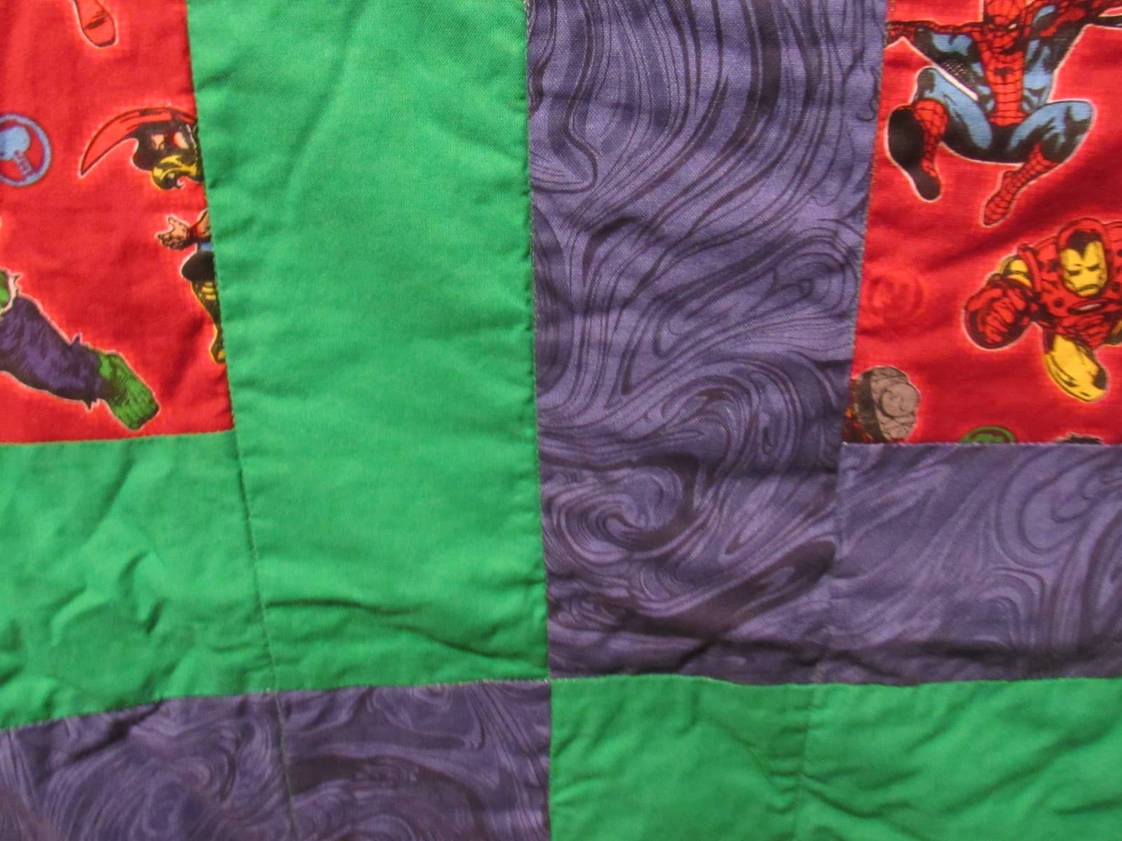 Locally Handmade Sewn Quilt Baby Toddler Marvel SuperHeros Cotton 40"x56" W64 - Thumbnail 5