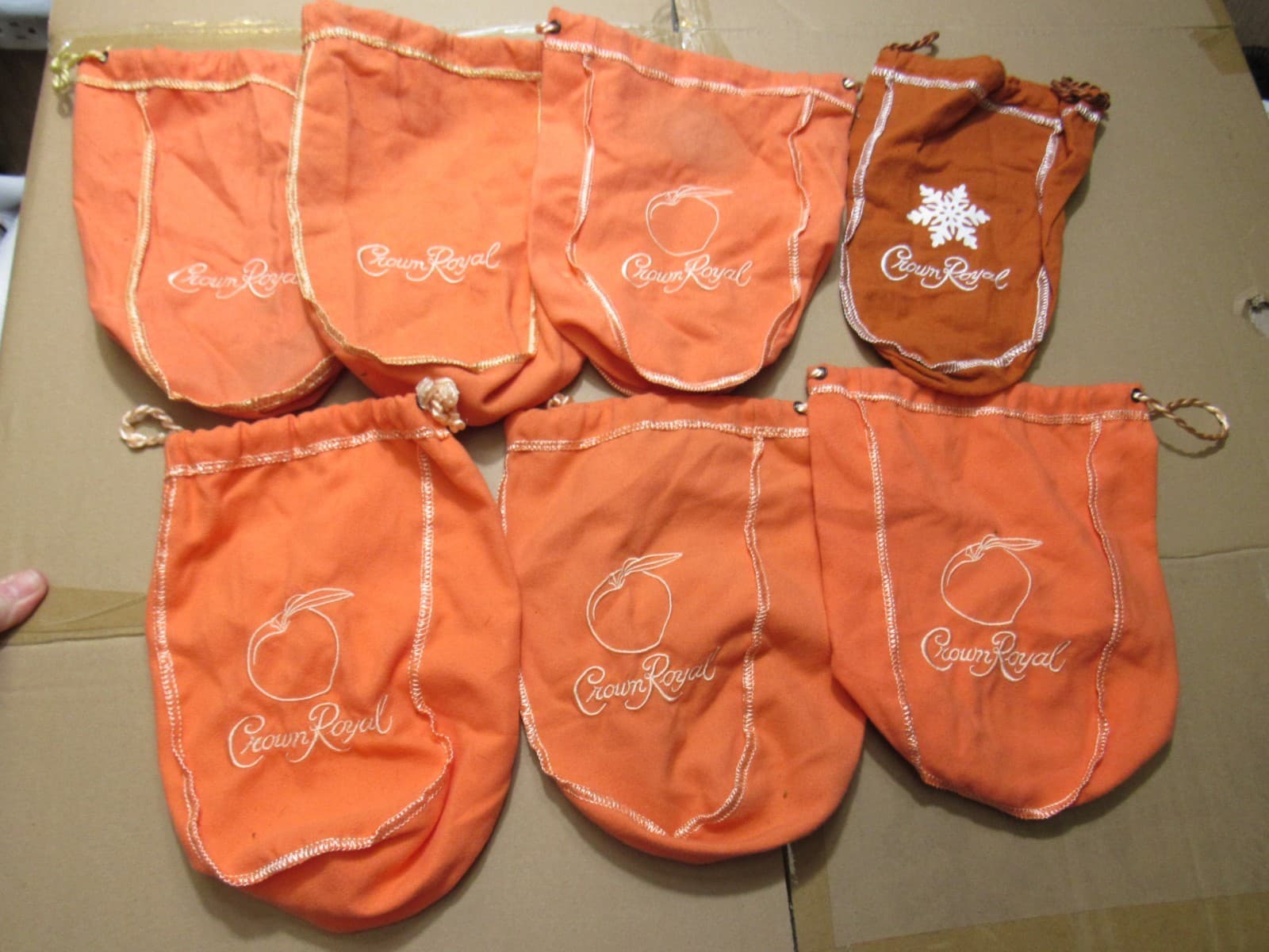 34 Mixed Crown Royal Bags Various Colors/Sizes Peach Snowflake Tan Blk (F4J) - Thumbnail 9