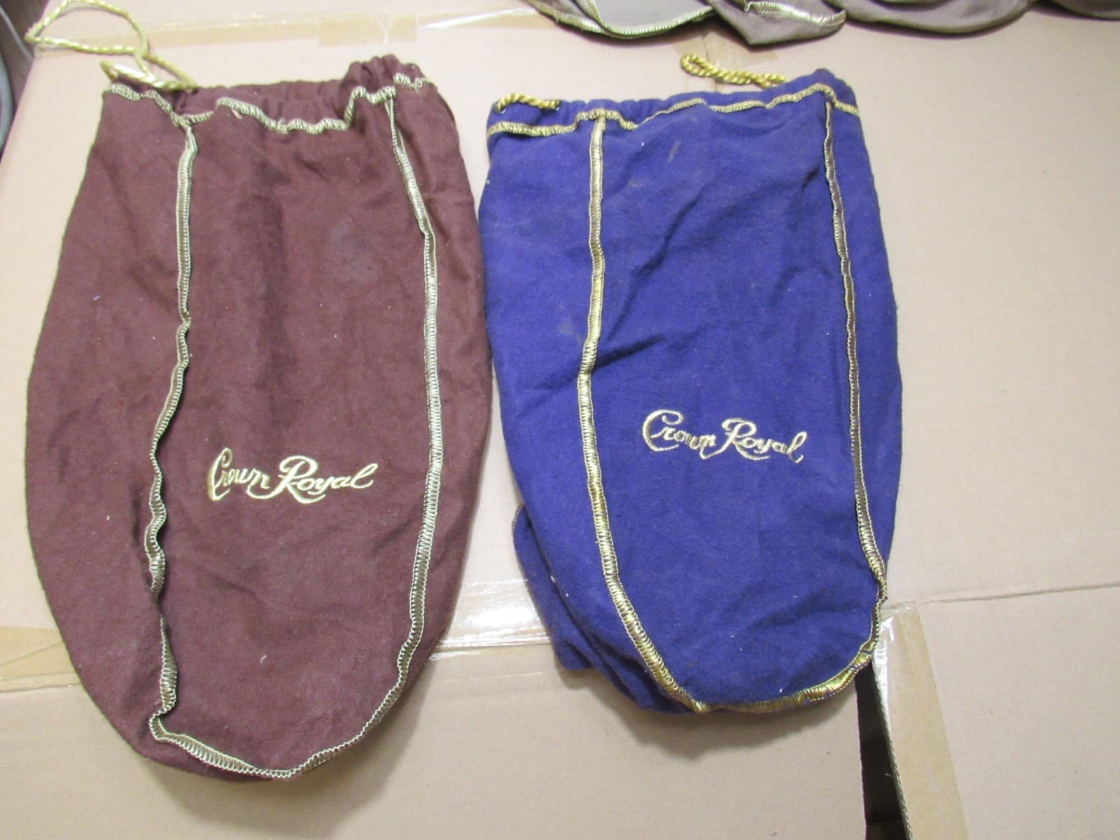 34 Mixed Crown Royal Bags Various Colors/Sizes Peach Snowflake Tan Blk (F4J) - Thumbnail 7