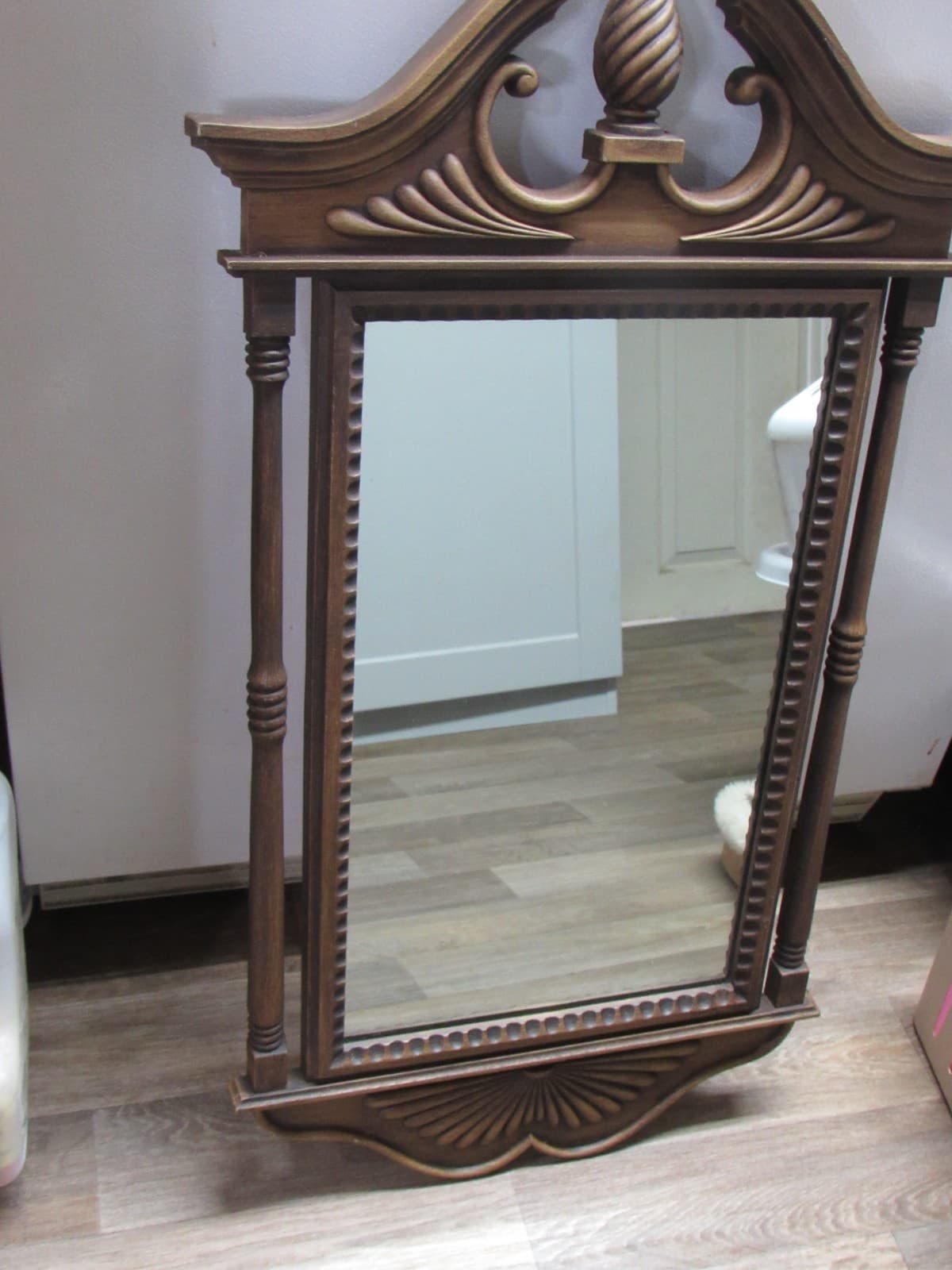 Colonial Style Wall Mirror BURWOOD 1972 Vintage #0355 Columns Split Pediment Y71 - Thumbnail 11