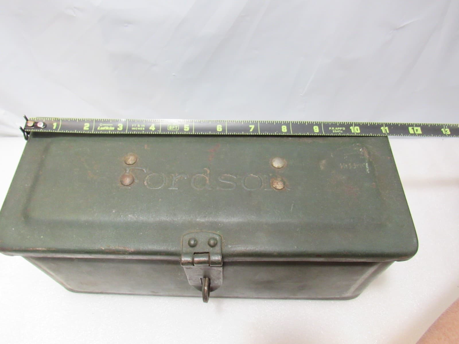 Vintage Antique Original Embossed Green Fordson Tractor Tool Box (F12JJ) - Thumbnail 14