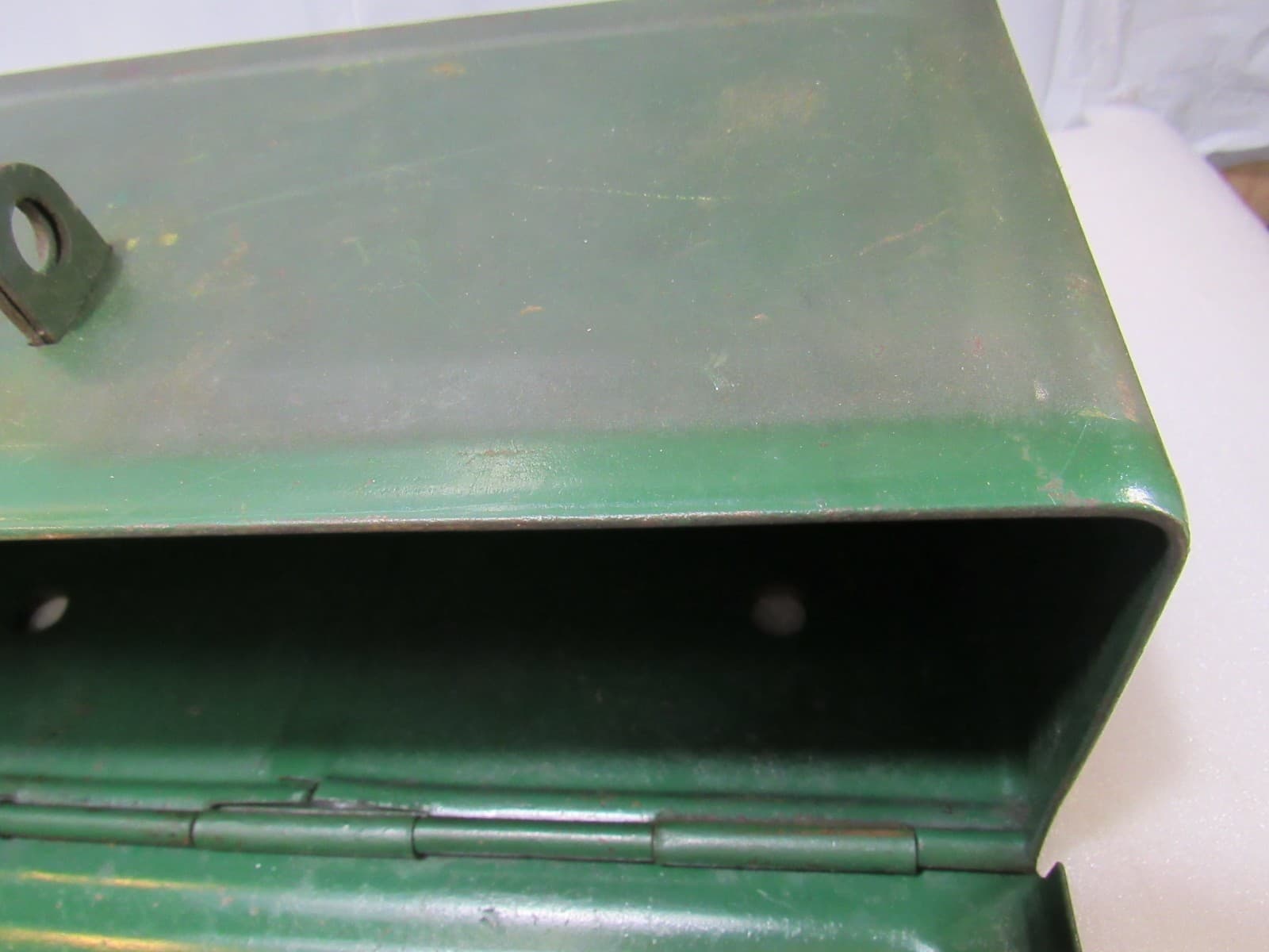 Vintage Antique Original Embossed Green Fordson Tractor Tool Box (F12JJ) - Thumbnail 12