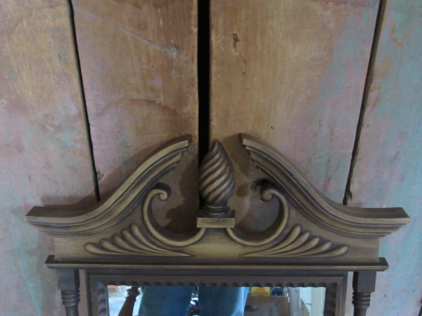 Colonial Style Wall Mirror BURWOOD 1972 Vintage #0355 Columns Split Pediment Y71 - Thumbnail 7