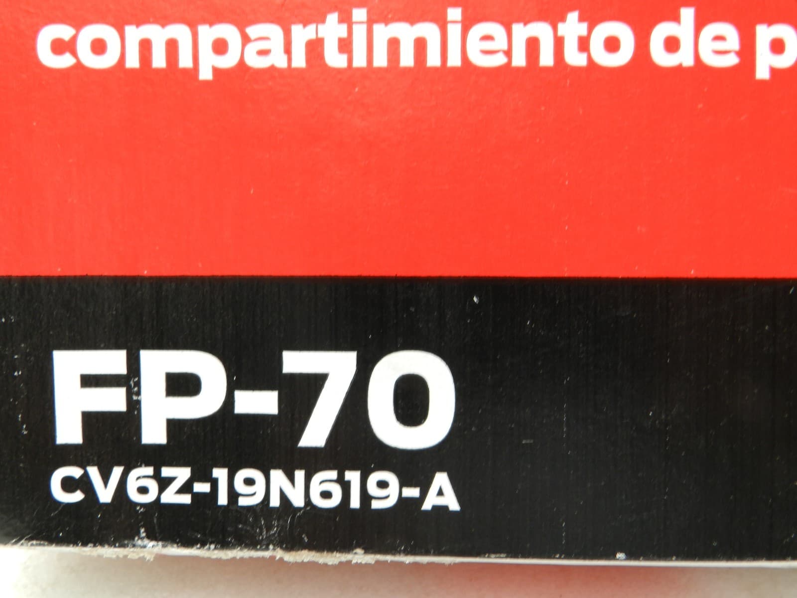 Ford MOTORCRAFT FP-70 OEM Ford Cabin Air Filter Dust FP70 CV6Z-19N619-A (L26K) - Thumbnail 5