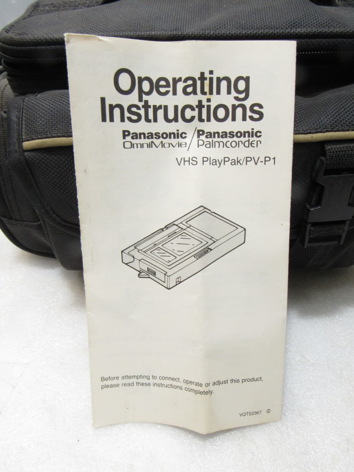 VINTAGE PANASONIC PV-D209D Palmcorder VHSC Camcorder Camera w /manual (J39K) - Thumbnail 16