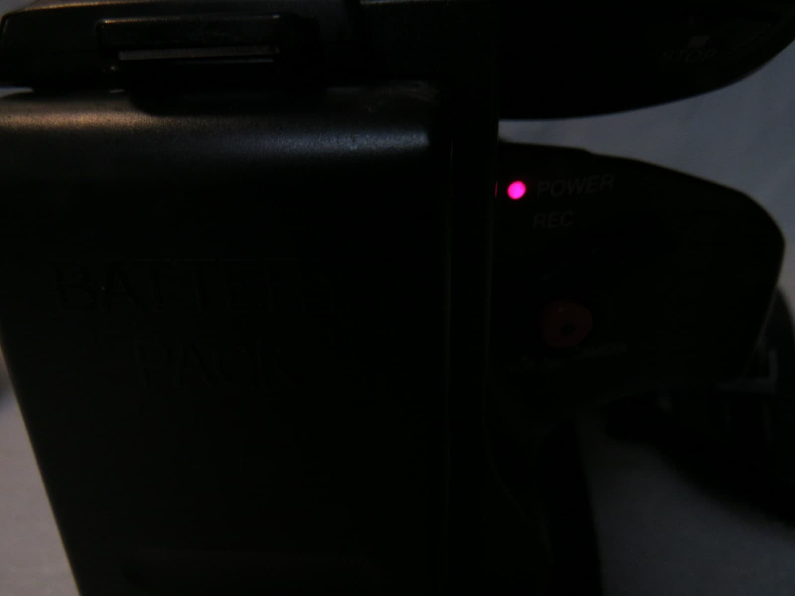 VINTAGE PANASONIC PV-D209D Palmcorder VHSC Camcorder Camera w /manual (J39K) - Thumbnail 7
