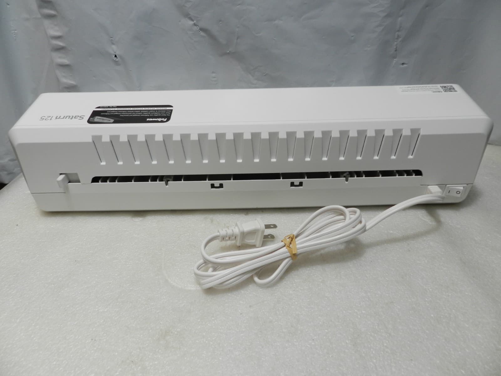 Fellowes Saturn 125 Thermal & Cold Laminator, 12.5" Width, White (5736601) Y74K - Thumbnail 11