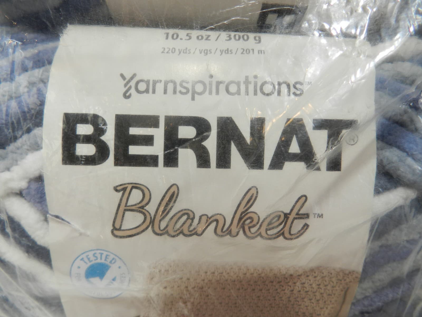 2 Bernat Blanket #6 Super Bulky Polyester Yarn Faded Blues 10.5oz/300g Each L30K - Thumbnail 4