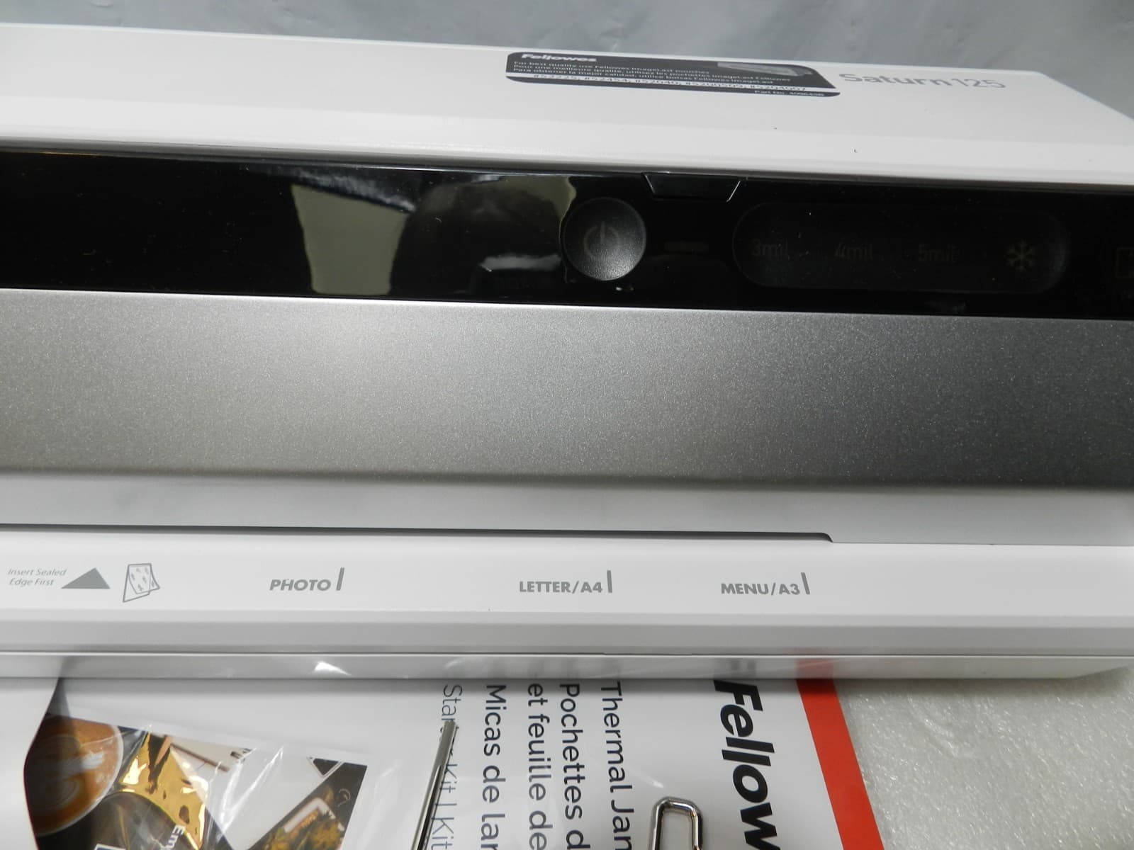 Fellowes Saturn 125 Thermal & Cold Laminator, 12.5" Width, White (5736601) Y74K - Thumbnail 5
