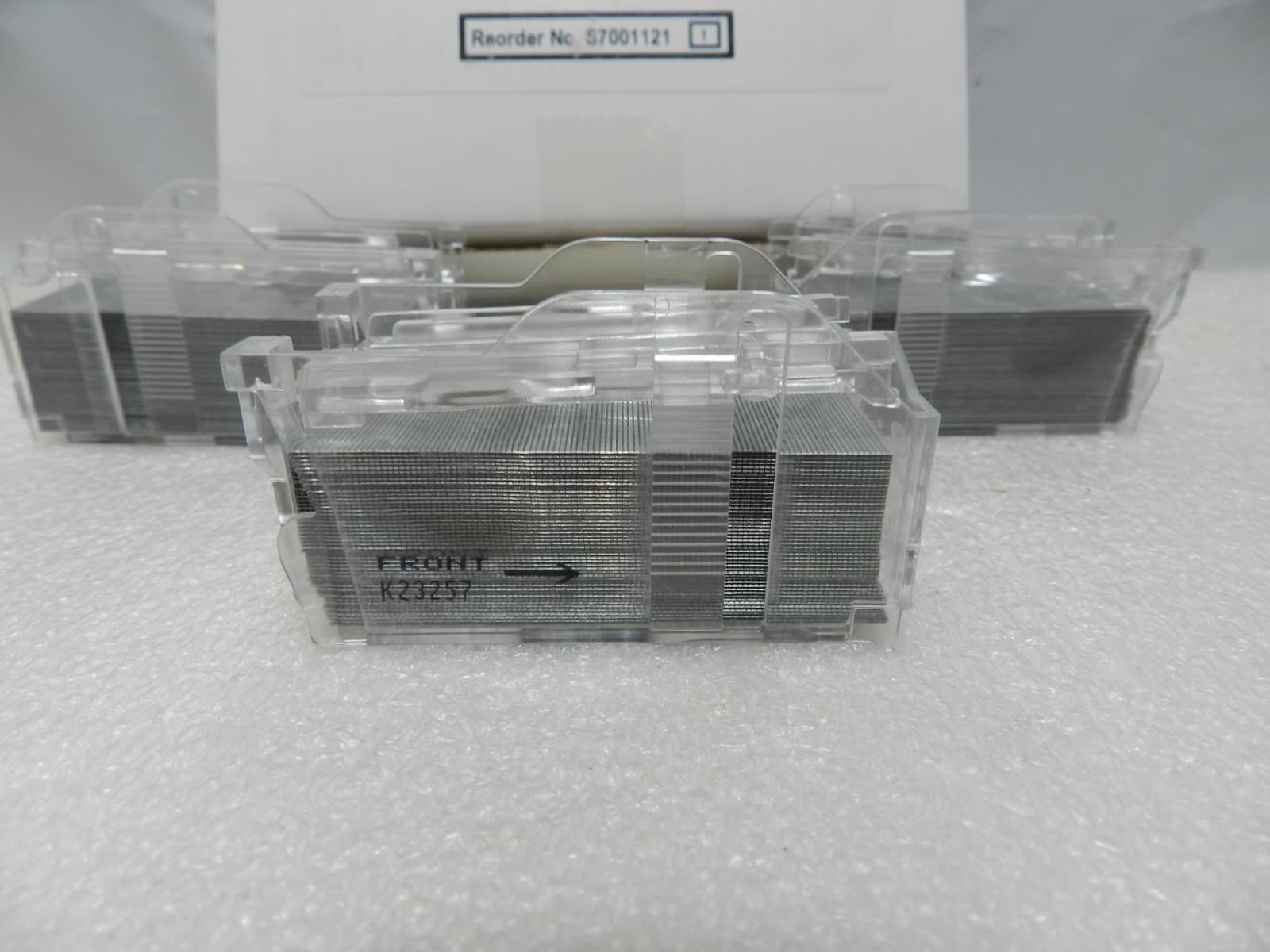 Swingline S7001121 (Staple Cartridge Refills - 3 Pack Box) B44K - Thumbnail 2