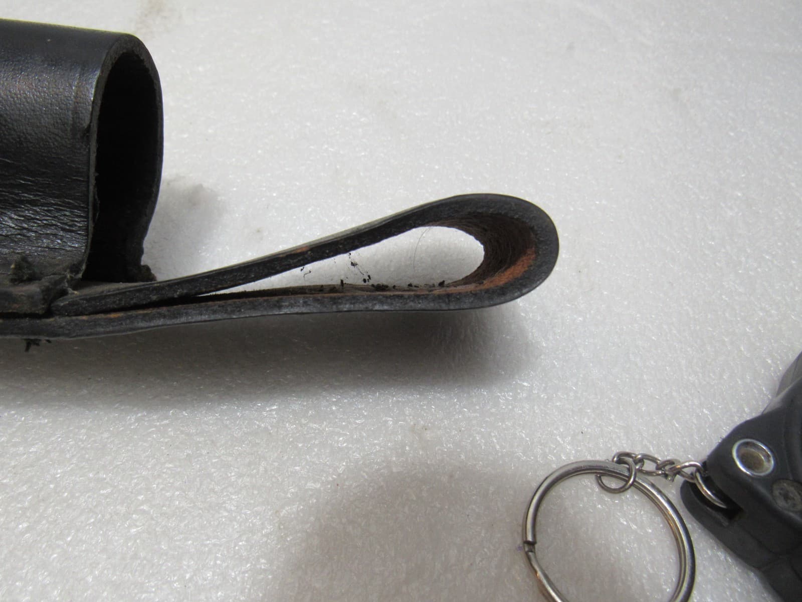 Vintage Black Leather Police Duty Expandable Baton Holder / Flashlight (W93JJ) - Thumbnail 6