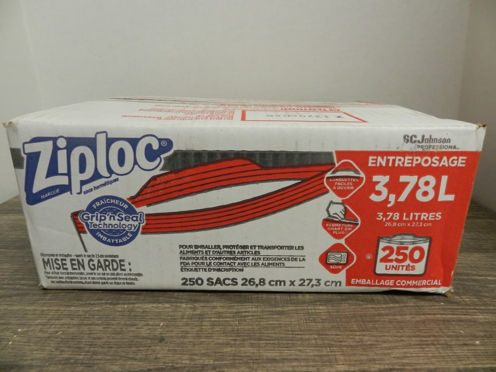 Ziploc Storage Bags, Gallon, 250 Bags/Carton Damaged Box(682257) C6K - Thumbnail 2