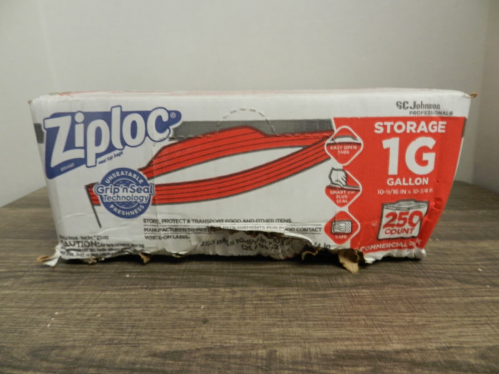 Ziploc Storage Bags, Gallon, 250 Bags/Carton Damaged Box(682257) C6K - Thumbnail 3